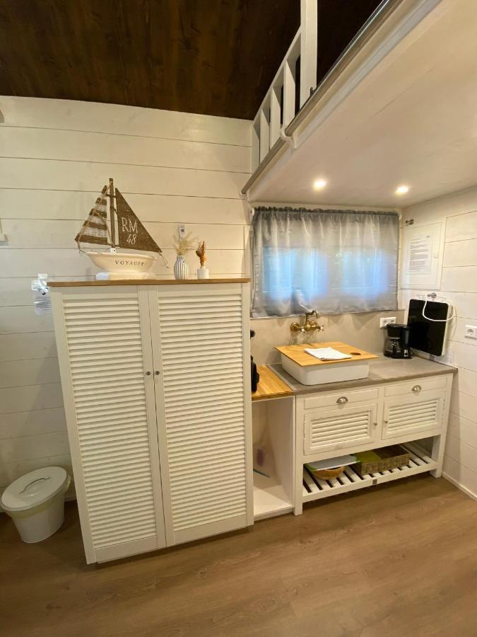 Tiny House Ems Im Pier9 Tiny House Hotel Hamm  Esterno foto